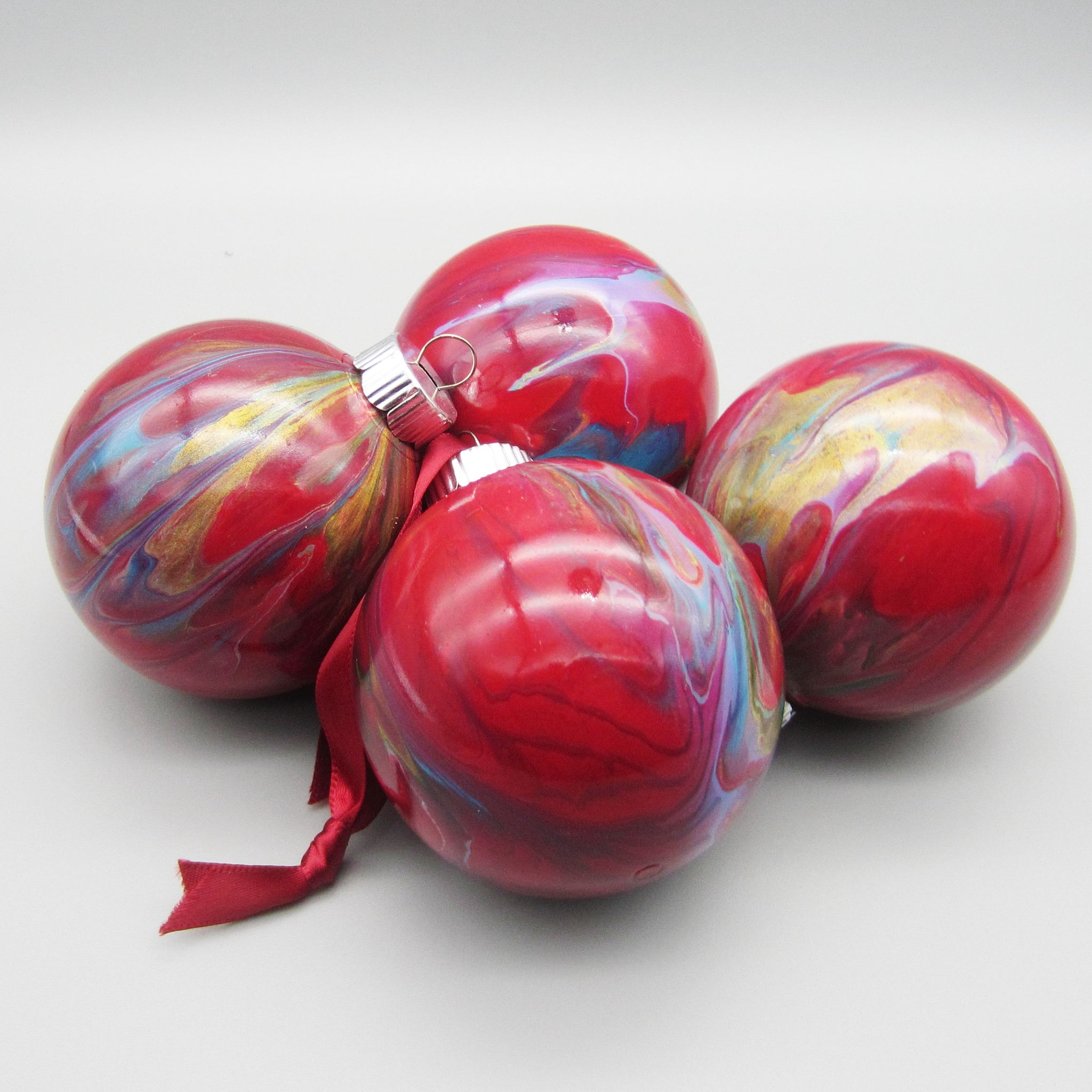 set of 4 red ball christmas ornaments