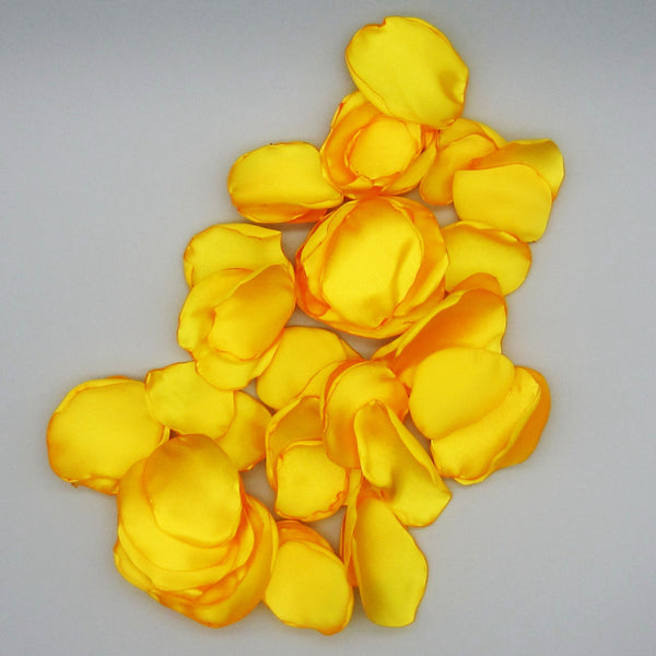 50 Gold Satin Flower Petals For Wedding Decor