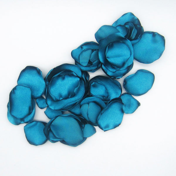50 Teal & Ivory Satin Flower Petals For Wedding Decor