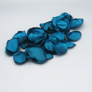 50 Teal & Ivory Satin Flower Petals For Wedding Decor