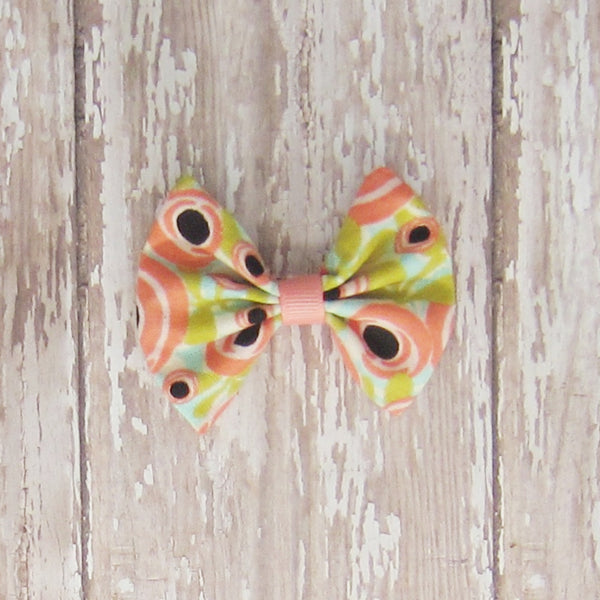 Dog Hair Bow in Pink, Red, Orange & Peach Fabrics. - Hold It!