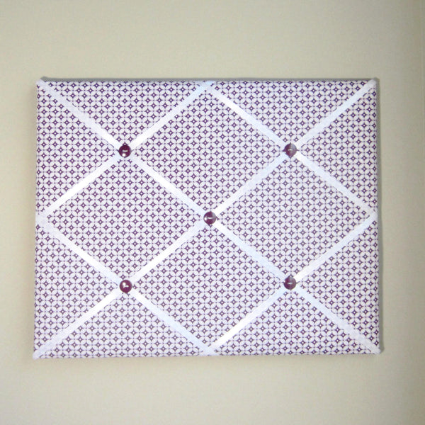 16"x20"  Memory Board or Bow Holder-Purple & White Quatrefoil