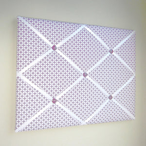 16"x20"  Memory Board or Bow Holder-Purple & White Quatrefoil