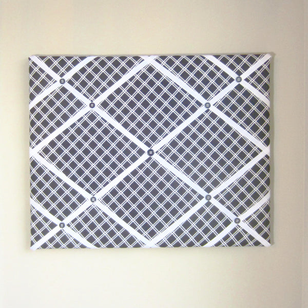 16"x20" Memory Board or Bow Holder-Black & White Check