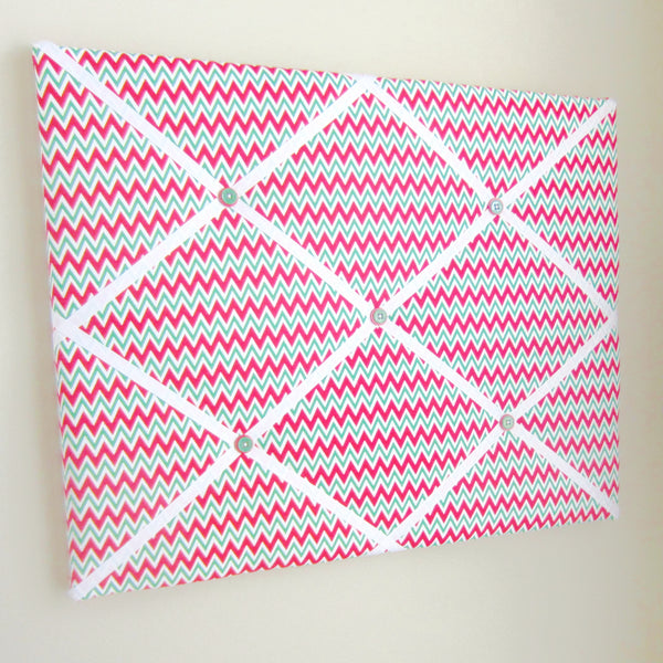 16"x20"  Memory Board or Bow Holder-Red & Green Chevron