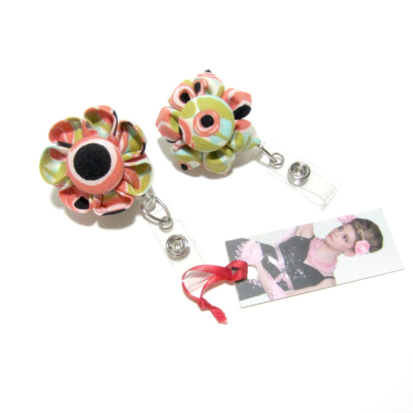 Peach Swirl Flower Retractable Badge Reel, ID Holder, Lanyard - Hold It!