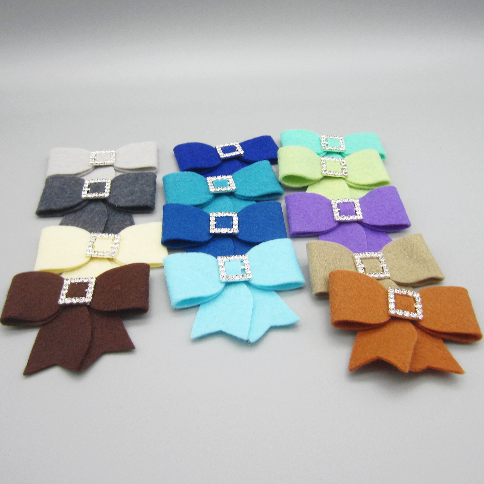 13 Felt Sailor Bows With Rhinestone Center